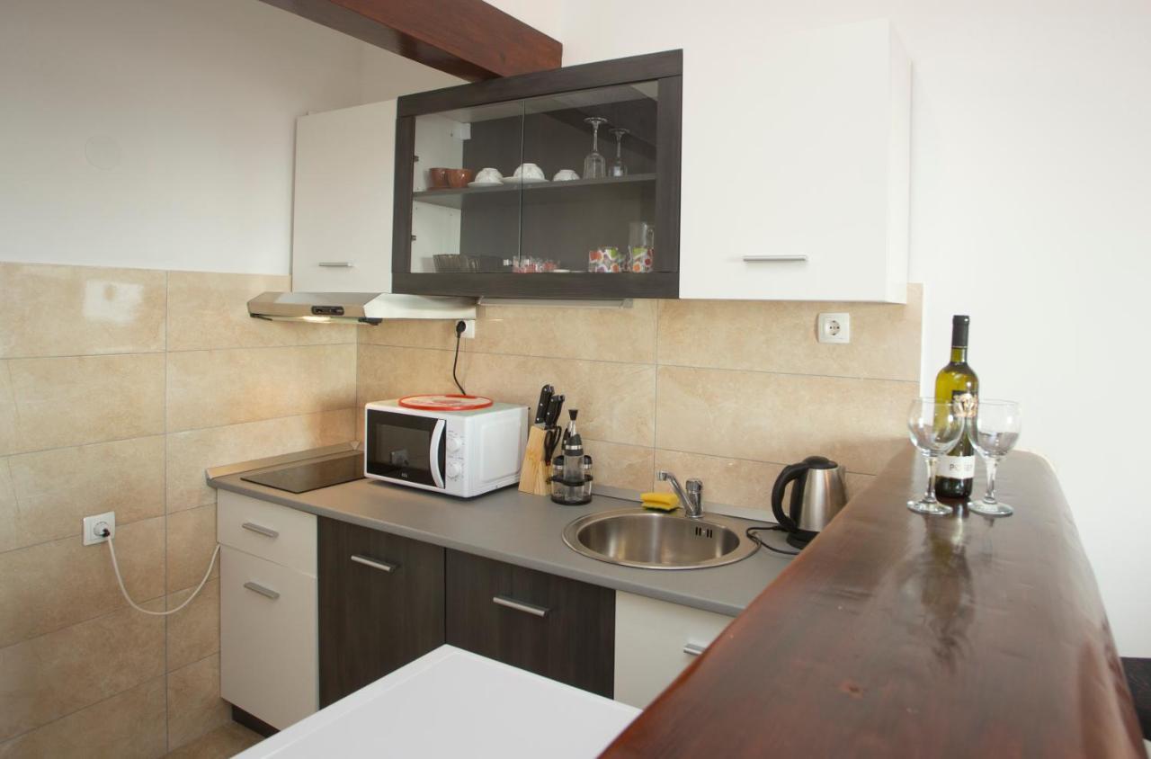 Villa Nives Holiday Apartment Rentals Podstrana Exterior photo